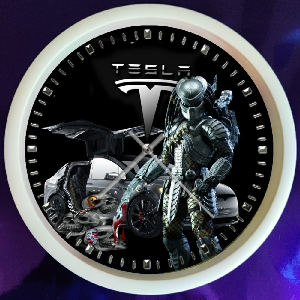 Tesla predator wall clock - Picture 3 of 3